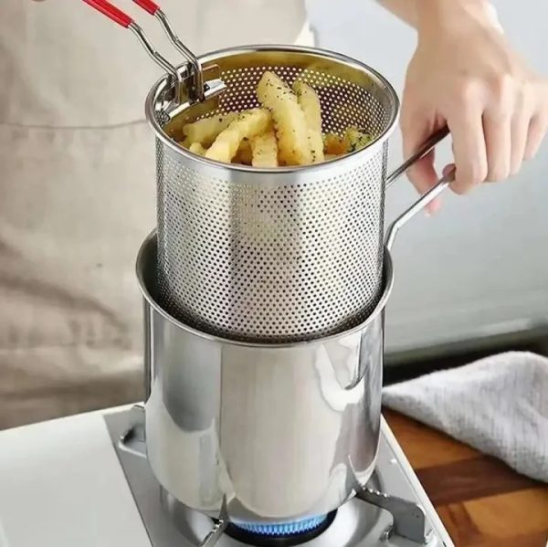 Stainless Steel Deep Fryer Frying Pot With Strainer 12ml Capacity